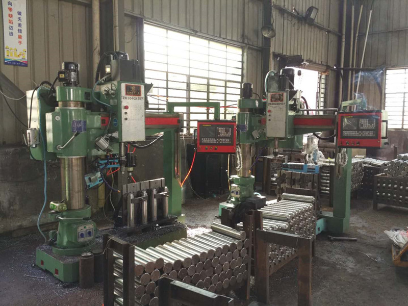 感謝輝盛機械惠購數控搖臂鉆鉆斗軸 