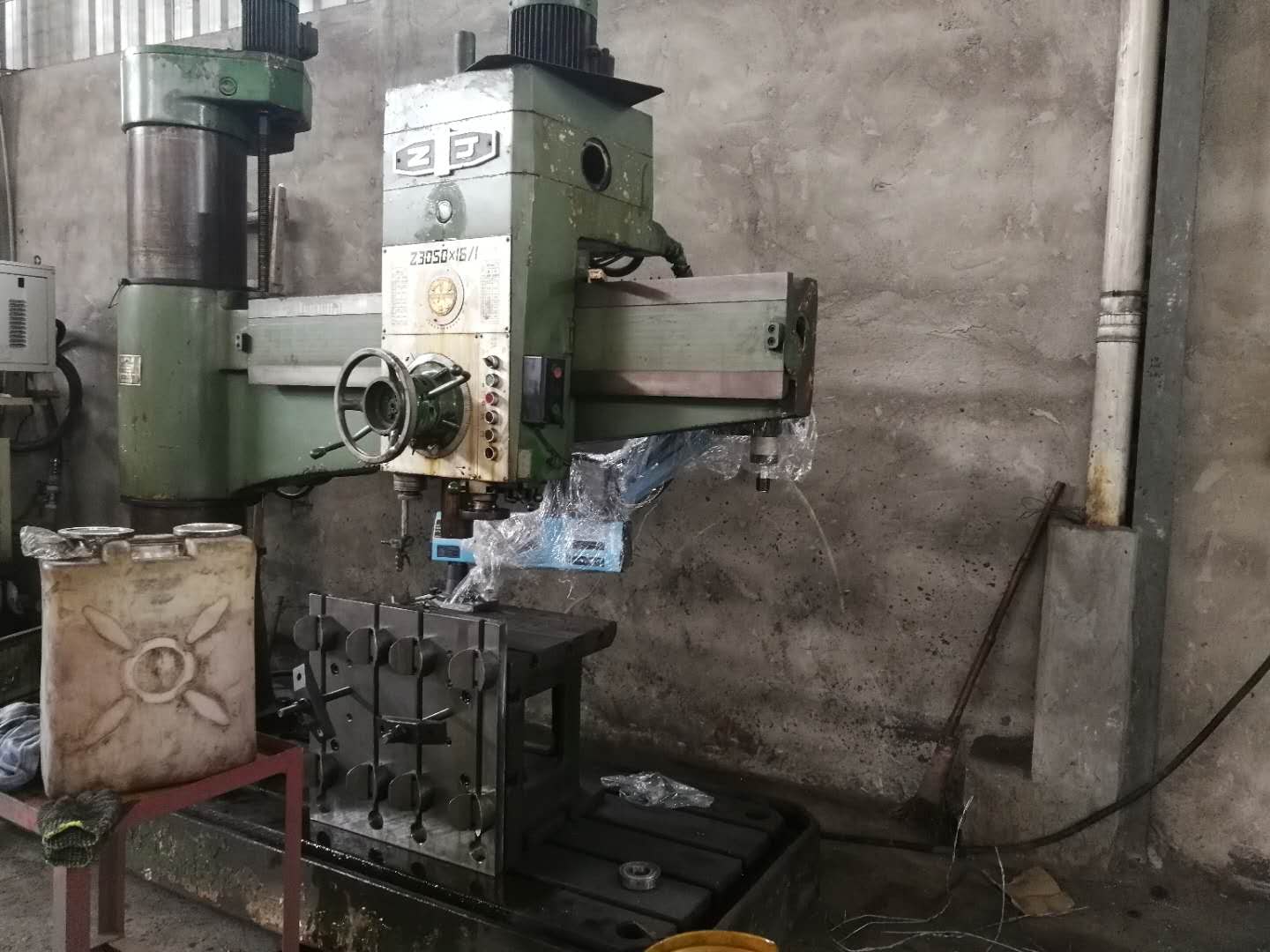 感謝泉州市金茂機械發展有限公司惠顧搖臂伺服攻絲機和斗軸工裝