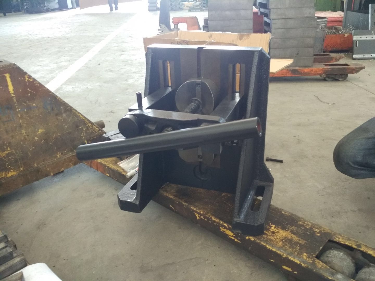 感謝泉州睿晟機械有限公司惠購400高快夾工裝