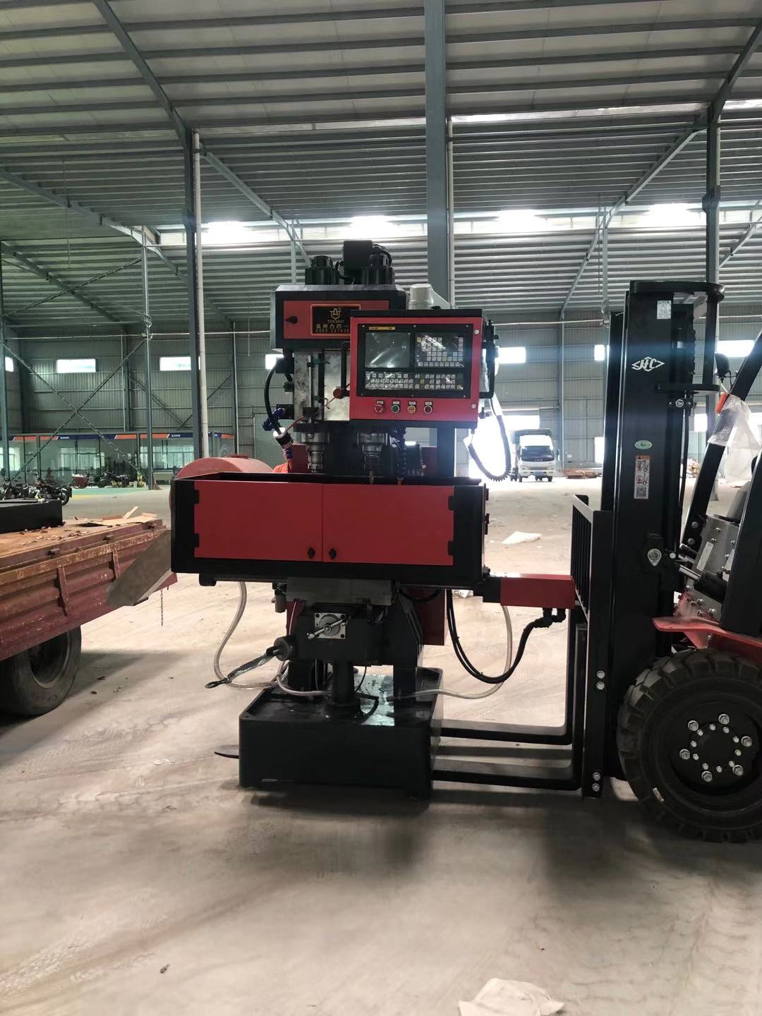 感謝南安古禾工程機械惠購數控雙頭鉆銑床