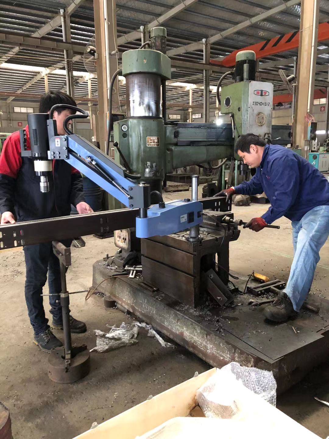 感謝力生集團惠購M16、M24搖臂攻絲機