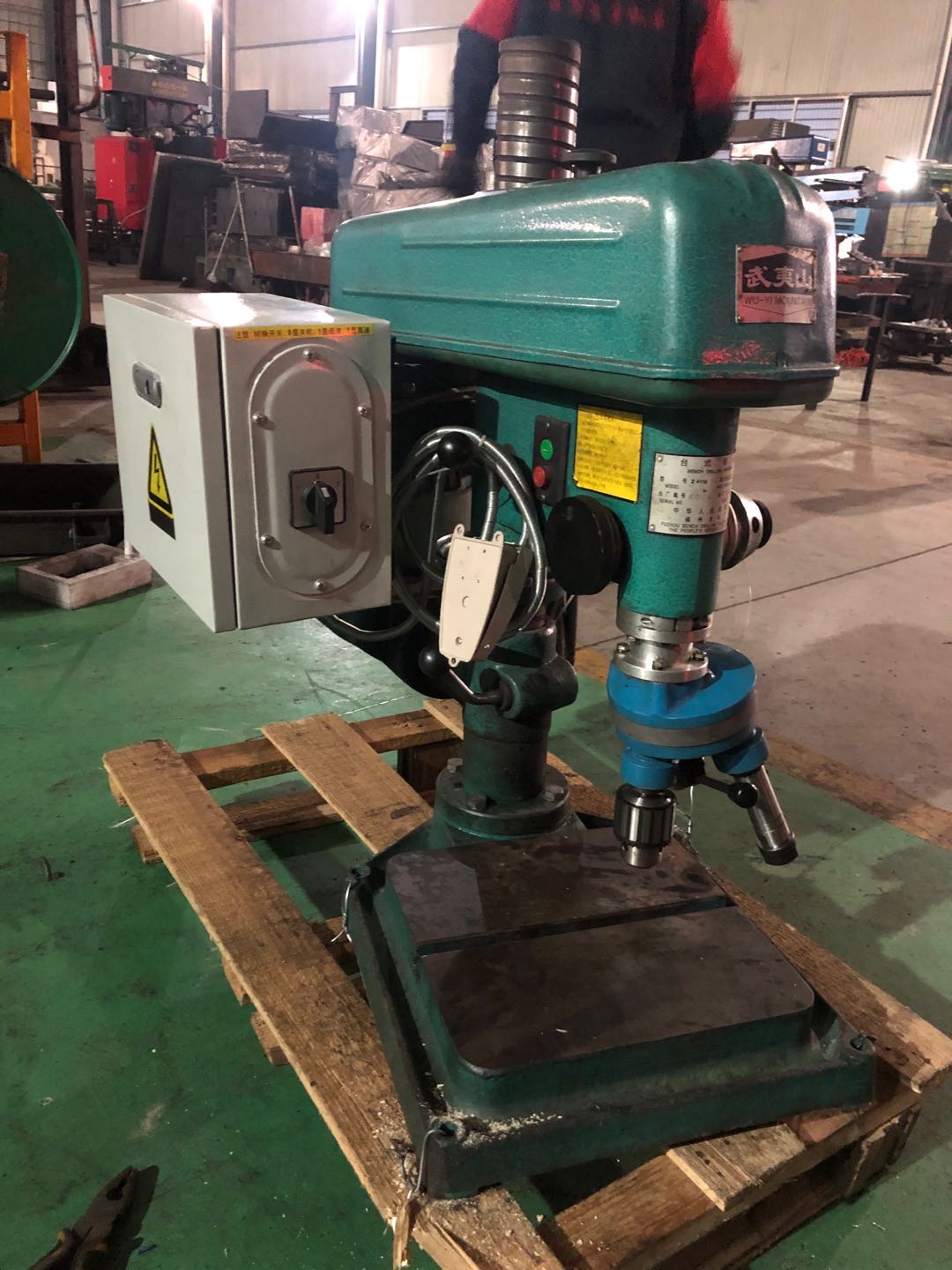 感謝壹金全機械惠購就臺鉆改三刀鉆攻機雙速電機