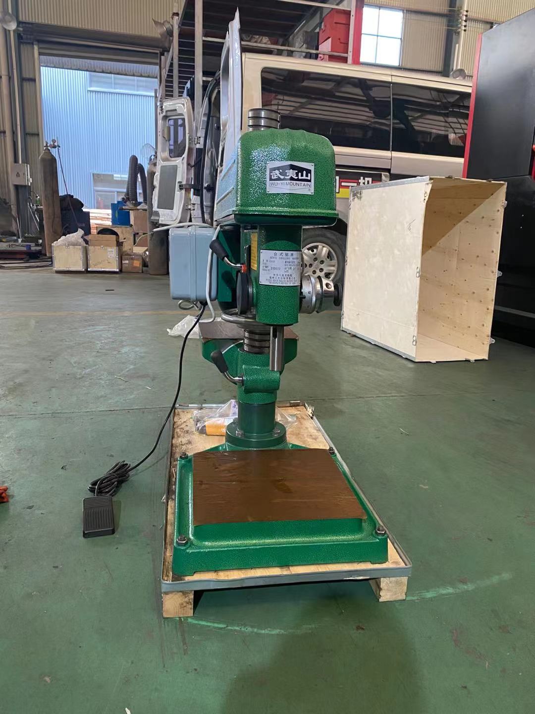 感謝福建**機(jī)械惠購M16搖臂攻絲機(jī)/武夷山鉆床Z4116/Z4416