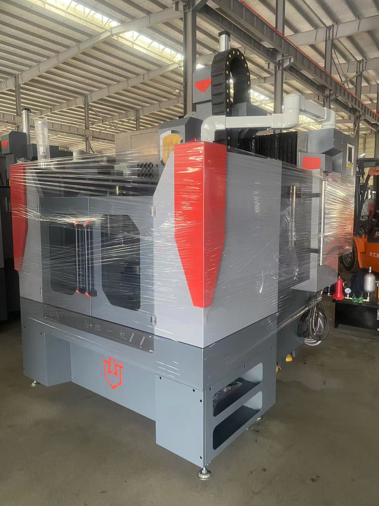 感謝**重型工程機(jī)械惠購(gòu)龍門(mén)T6-860